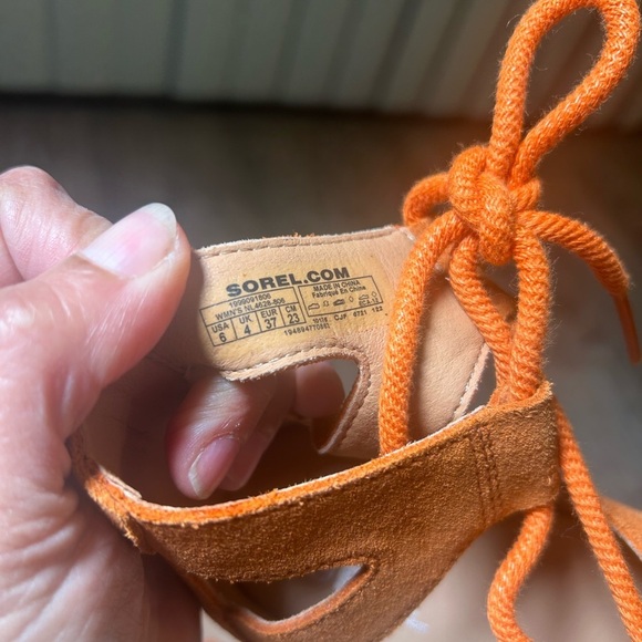 Sorel Cameron Flatform Lace Sandals Women's Size: 6 Orange Lace-Up Sandals - Picture 2 of 15
